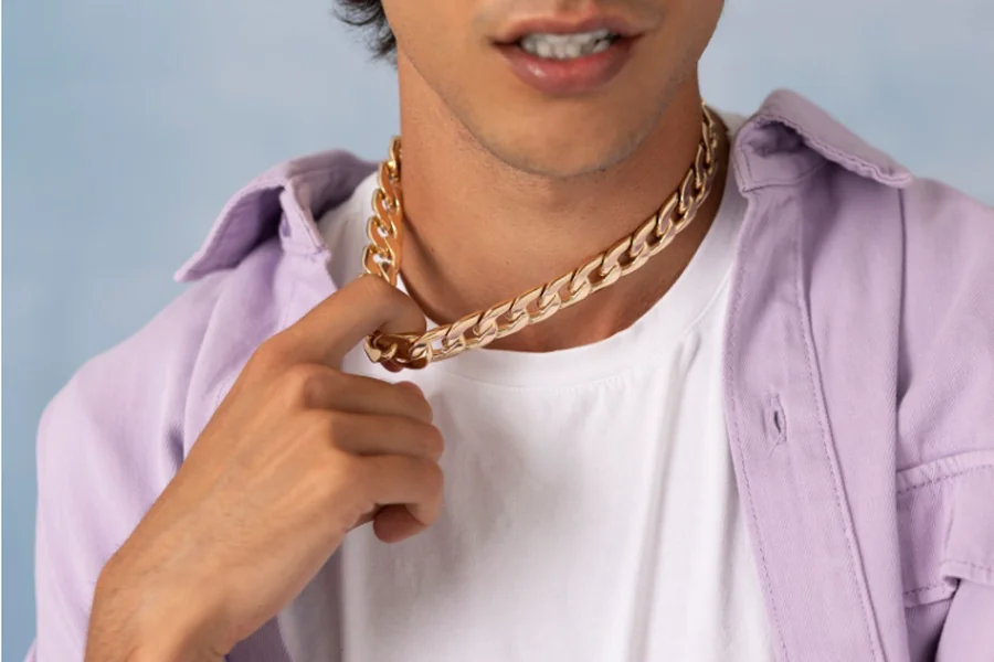The Complete Guide To Custom Chains and How to Wear Them Custom Chains